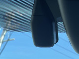 【 バックカメラ 】駐車が苦手な方でも映像で後方の安全確認もしっかり♪見えない死角の部分や距離感などモニター確認することが可能です!