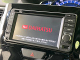 【純正ナビ】人気の純正ナビを装備しております。ナビの使いやすさはもちろん、オーディオ機能も充実!キャンプや旅行はもちろん、通勤や買い物など普段のドライブも楽しくなるはず♪