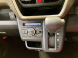 納車前にはプロのメカニックが、各部の点検を行います。ディーラーにしか出来ない品質、そしてサービスできっと満足していただけると思います!