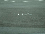 カラーヘッドアップディスプレイ付き。少ない視線移動で情報を確認できるので、運転の疲労軽減に繋がりますよ♪