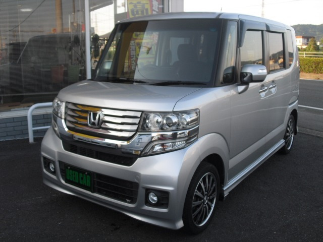 ホンダ N-BOXカスタム 