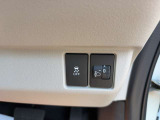 操作のしやすさが分かるスイッチ類。装備有無と配置、文字消えや使用感までチェックできます。