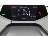 トップマウントメーター・7インチディスプレイに先進的で機能LEDインジケーターでスマートでコックピット感を演出
