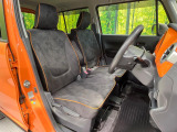 運転席シート廻りは使用感も少なく、良好な状態となっています。丁寧に使われていたことがよくわかりますね。