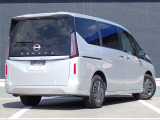 オリックス認定中古車は御納車前に全車12または24ヶ月月点検を実施しオイル、エレメント、全ワイパーゴム、エアコンフィルターは無条件で新品に交換致します。安心の充実整備です。