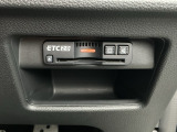 ETCも付いておりますので、高速道路の料金所もノンストップ通過可能ですよ^^是非揃えたい装備ですね!