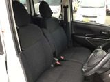 それぞれの分野のプロがお車の悩みや疑問に親身になって対応させていただきます。
