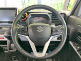 【純正革巻きステアリング】上質な革を使用することで、手にしっかり馴染みとても運転しやすいハンドルです♪