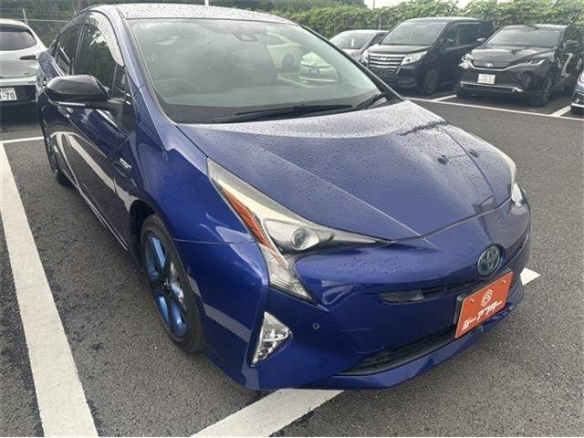 プリウス 1.8 S セーフティ プラス ツートーン 禁煙車 8型ナビ Bカメラ レーダークルコ