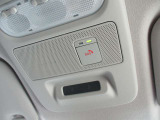 SOSコール 走行中の緊急時(病気や事故、あおり運転など)にボタンひとつでオペレーターに接続!救急や警察への連絡をサポートいたします。※使用にはお申し込みが必要です、詳しくはスタッフまで