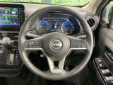 【純正革巻きステアリング】上質な革を使用することで、手にしっかり馴染みとても運転しやすいハンドルです♪