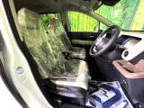 運転席シート廻りは使用感も少なく、良好な状態となっています。丁寧に使われていたことがよくわかりますね。