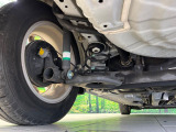 お車を安心してお乗りいただく為には、足回りの定期点検が欠かせません。サービスサポート(有償保証)では無料点検もご提供しており、安心のカーライフをお過ごしいただけるサポート体制が整っています。