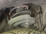 お車を安心してお乗りいただく為には、足回りの定期点検が欠かせません。サービスサポート(有償保証)では無料点検もご提供しており、安心のカーライフをお過ごしいただけるサポート体制が整っています。