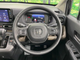 【純正革巻きステアリング】上質な革を使用することで、手にしっかり馴染みとても運転しやすいハンドルです♪