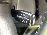 【レーダークルーズコントロール】高速道路での長距離走行が楽に!!自動で速度を保つクルーズコントロールが、衝突軽減システムと連携し、前方の車両を感知して車間を保つように速度調節してくれます!!
