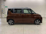 軽自動車、小型車を中心に常時300台展示車を御用意させて頂いております