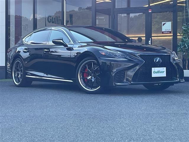 LS 500h Fスポーツ 4WD 本革シート