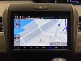ナビゲーションはフルセグTV、インターナビ対応のGathers純正メモリーナビを搭載しています。Bluetoothオーディオ機能がありますので、スマートフォンなどの音楽も再生できます。