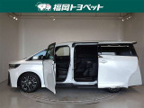 両側パワースライドドア付きだから、狭い駐車スペースなどでの 乗り降りラクラク!小さなお子さまのいるご家庭には嬉しい装備。