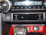VSC OFF/AC100V/両席フロントシートヒーター&ベンチレーター