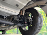 お車を安心してお乗りいただく為には、足回りの定期点検が欠かせません。サービスサポート(有償保証)では無料点検もご提供しており、安心のカーライフをお過ごしいただけるサポート体制が整っています。