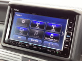 ホンダ純正ナビなのでダッシュボードにスッキリと収まっています。ナビの案内があれば土地勘の無い所でも道に迷わず安心!見知らぬ土地へのドライブも一層楽しくなります!