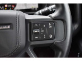 アダプティブクルーズコントロールは、前方車両との安全な車間距離を保ち、走行速度を自動的に調整します。前方の車両が減速すると自車両も減速し安全な車間距離をキープします。