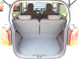◆定員乗車時のカーゴルームです。普段のお買い物の荷物やたくさんの収納が可能です。
