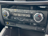 【シートヒーター】寒い日に重宝するシートヒーター!エアコンより早く温まってくれるので寒がりの人も安心ですね♪エアコンの温風は乾燥するから苦手、という方にもをおすすめです。