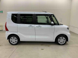 軽自動車、小型車を中心に常時300台展示車を御用意させて頂いております