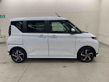 軽自動車、小型車を中心に常時300台展示車を御用意させて頂いております
