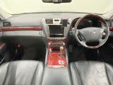 LS 600h バージョンU Iパッケージ 4WD 