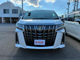 高年式車〜登録済車など、お得な中古車を取り揃えております。お気軽にご来店下さい。スタッフ一同お待ちしております。
