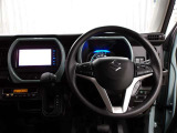 運転席に座ると☆こんな感じです♪