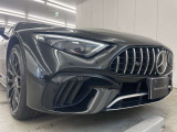 認定中古車はお車の経過年数や走行距離により1年もしくは2年間保証を付帯しております。「認定中古車保証」はメーカー保証です。全国のメルセデス正規販売店で保証を受けることができます。