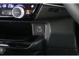 スマートフォンなどの音楽再生が可能なUSB接続ジャック装備車両です♪♪♪