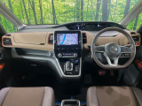 セレナ 1.2 e-POWER ハイウェイスターV 