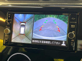 【アラウンドビューモニター】専用のカメラにより、上から見下ろしたような視点で360度クルマの周囲を確認することができます☆死角部分も確認しやすく、狭い場所での切り返しや駐車もスムーズに行えます。