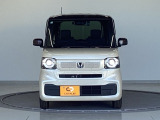 CAR PLAT(カープラット)は、CAR(クルマ)+PLAT(プラットフォーム)の名の通り、あらゆるクルマが集まり、プラッと気軽に立ち寄り、豊富な選択肢の中から自分にぴったりの一台に出会えるお店です