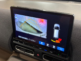 バックギアに入れるだけで自動でリヤカメラに切り替わります!車庫入れやバックが苦手な方にオススメ!