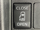 【パワースライドドア】スマートキーや運転席のスイッチでスライドドアの開閉が可能♪電動だから力を入れてドアを開ける必要が無く、小さいお子様でも、重い荷物を持っている時もラクに開け閉めできます♪