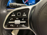 メルセデス・ベンツのボディ構造には衝撃吸収スペースをわざと確保することで万が一ぶつかった際の衝撃を瞬時に逃がします。さらにその中には頑丈なフレームがあり車内に危険物が侵入しない構造になっております。
