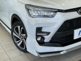 【シーケンシャルターンランプ付きLEDヘッドライト】人気の『流れるウィンカー』付きのLEDヘッドライトを装備♪高級感はもちろん、点灯時は存在感たっぷりで他車からも認識されやすく安心です。