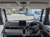 万が一の事故等が起きたときには、自社所有の積載車でお客様の大切なお車を 現地まで積載にお伺いいたします。また、代車を無料でご準備いたします!