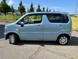 軽自動車〜ミニバンまで多彩なラインナップのお客様をお出迎え!ご希望の一台をお探しいたします。