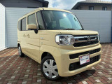 先行車発進お知らせ機能です。停車中、前の車が発進して約4m以上離れても停車し続けた場合、ブザー音やメーター内の表示によってドライバーに先行車の発進をお知らせします。