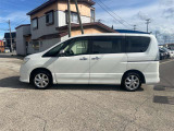 夜22時までライトアップ!展示車見放題!夜間はスタッフも居ませんが、時間を気にせず心置きなく御覧ください。