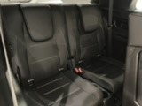 メルセデス・ベンツの定める厳しい基準をクリアしたお車のみをご案内させて頂きます。納車前整備はメーカー規定に基づき当店3Fの指定工場で入念に行なわれます。熟練のメカニックがお客様のお車を整備致します。