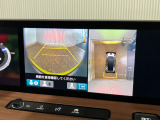 【バックカメラ】リバースにするだけで映ります、後方の安全確認や、狭い駐車場での車庫入れ、雨の日や夜間など視界の悪い時に便利です!安全にバックする為には欠かせない装備です。